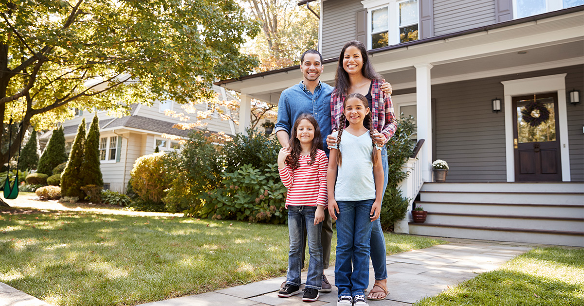 A minute of presence becomes a memory of love.