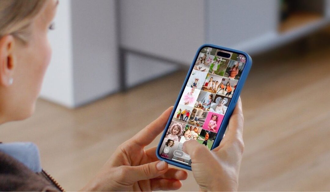 Organize Family Photos: How to Rescue Memories from the Chaos of Your Camera Roll